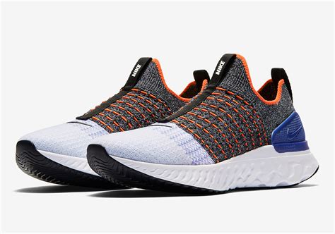 Nike Epic React Phantom Flyknit 2 